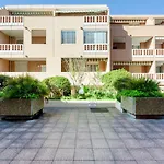 Regina-13 By Interhome